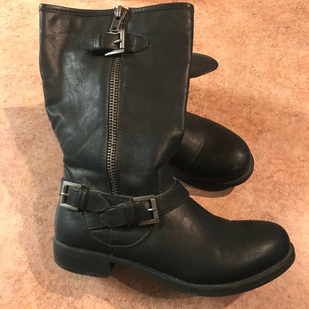 Next to New Boots